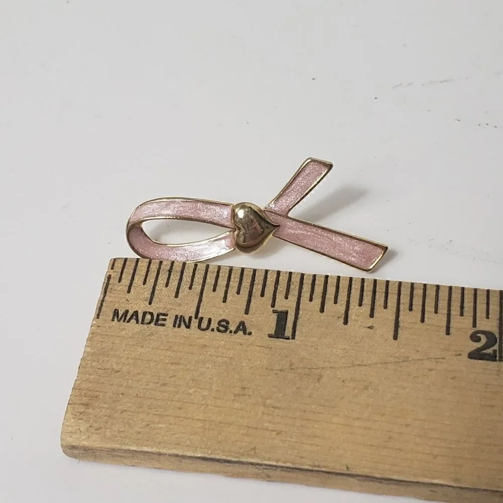 VINTAGE AVON Pink Enameled Breast Cancer Awareness Pin